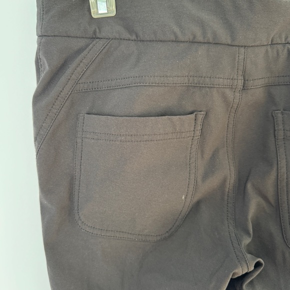 Athleta Wander Black Travel Performance Pants Stretchy Pockets Size 8 Petite - Picture 8 of 10